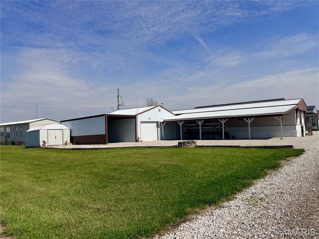 44800 Mark Twain Lake Estates, Perry, MO 63462