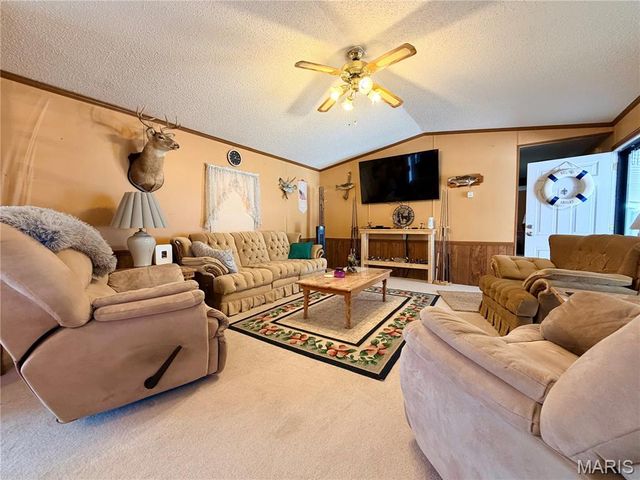 44800 Mark Twain Lake Estates, Perry, MO 63462