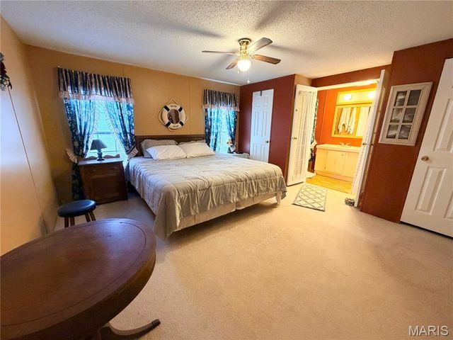 44800 Mark Twain Lake Estates, Perry, MO 63462