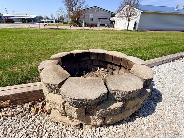 44800 Mark Twain Lake Estates, Perry, MO 63462