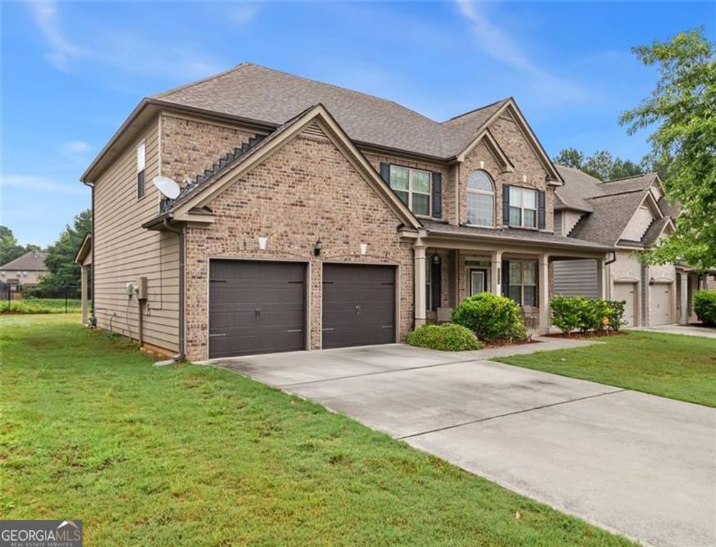 3548 Woodshade Drive, Loganville, GA 30052
