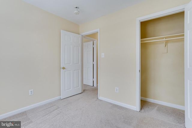 16742 SWEENEY LN, Woodbridge, VA 22191