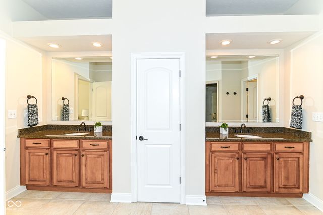 14263 Hearthwood Drive, Fishers, IN 46040