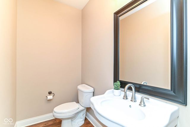 14263 Hearthwood Drive, Fishers, IN 46040
