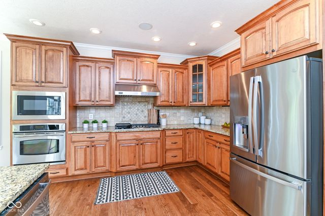 14263 Hearthwood Drive, Fishers, IN 46040