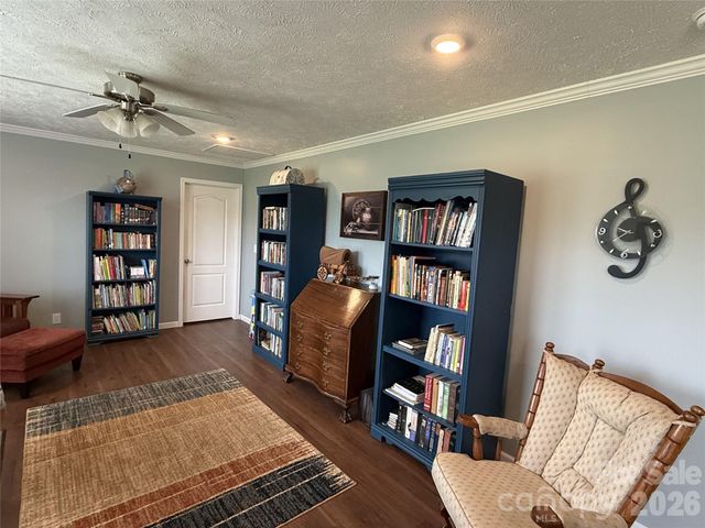 308 Laurel Ridge Drive, Lincolnton, NC 28092