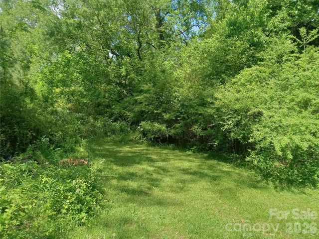 308 Laurel Ridge Drive, Lincolnton, NC 28092