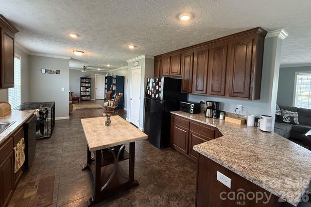 308 Laurel Ridge Drive, Lincolnton, NC 28092
