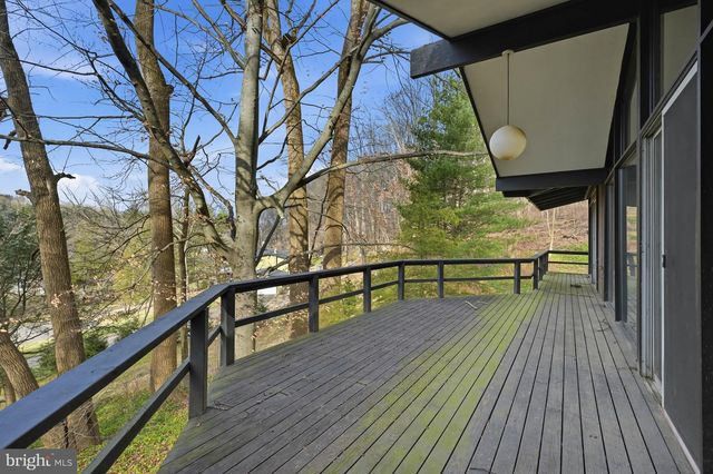 5 YORKRIDGE TRL, Hockessin, DE 19707