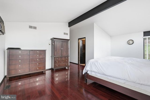 5 YORKRIDGE TRL, Hockessin, DE 19707