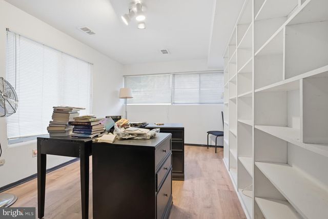 5 YORKRIDGE TRL, Hockessin, DE 19707