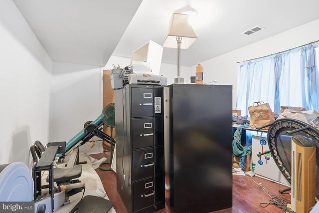 5 YORKRIDGE TRL, Hockessin, DE 19707