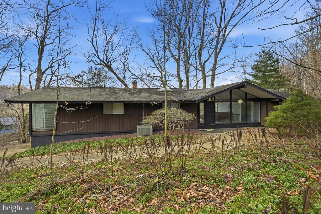 5 YORKRIDGE TRL, Hockessin, DE 19707