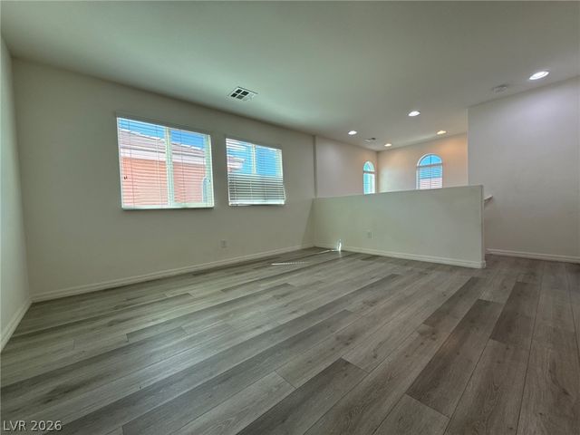10208 Arch Bluff Street, Las Vegas, NV 89178
