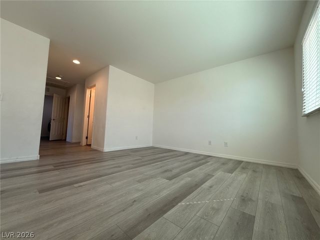 10208 Arch Bluff Street, Las Vegas, NV 89178