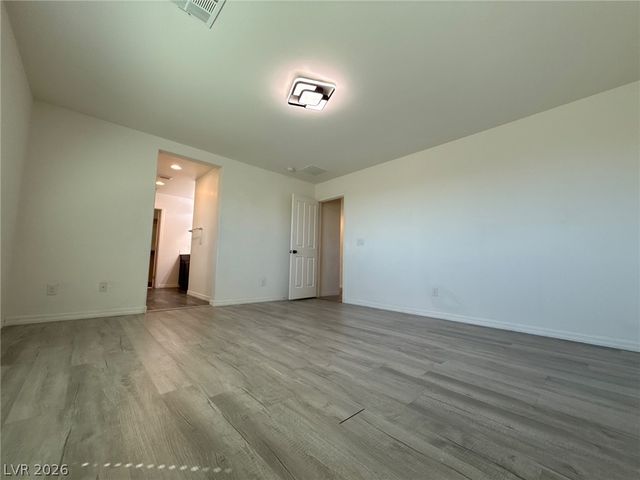 10208 Arch Bluff Street, Las Vegas, NV 89178