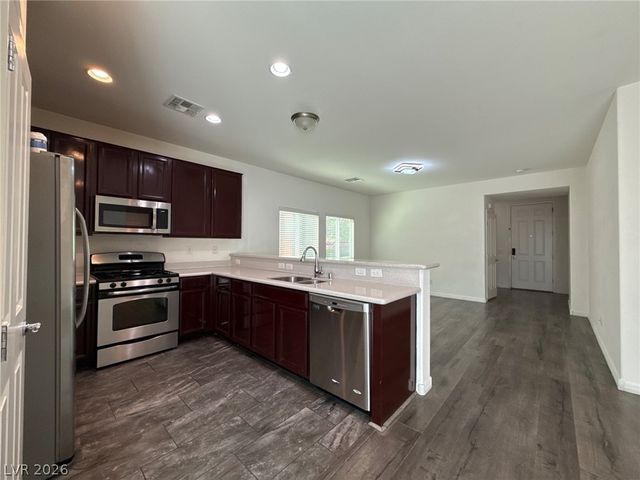 10208 Arch Bluff Street, Las Vegas, NV 89178