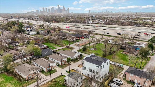 3103 Lelia Street B, Houston, TX 77026