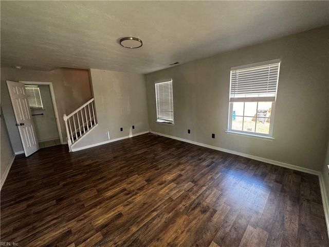 1314 Summit AVE, Portsmouth, VA 23704