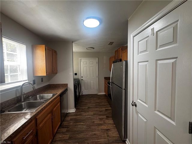 1314 Summit AVE, Portsmouth, VA 23704