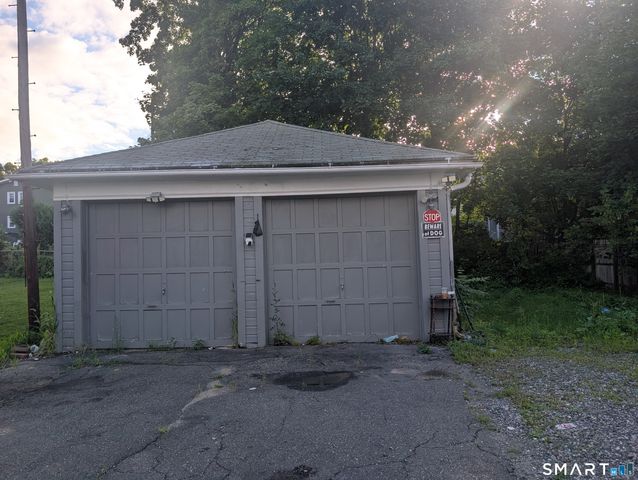 34 Washington Avenue, Torrington, CT 06790