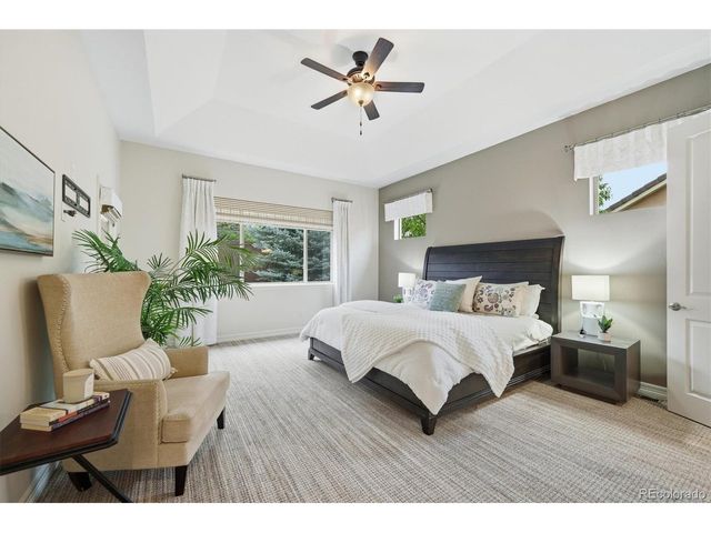 5980 S Race Ct, Centennial, CO 80121