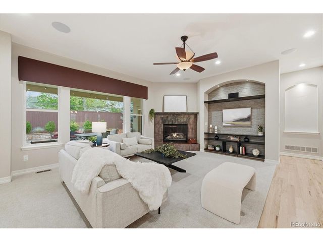 5980 S Race Ct, Centennial, CO 80121