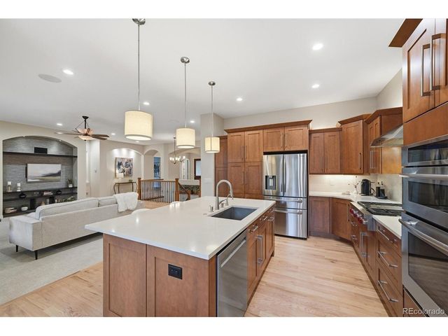 5980 S Race Ct, Centennial, CO 80121