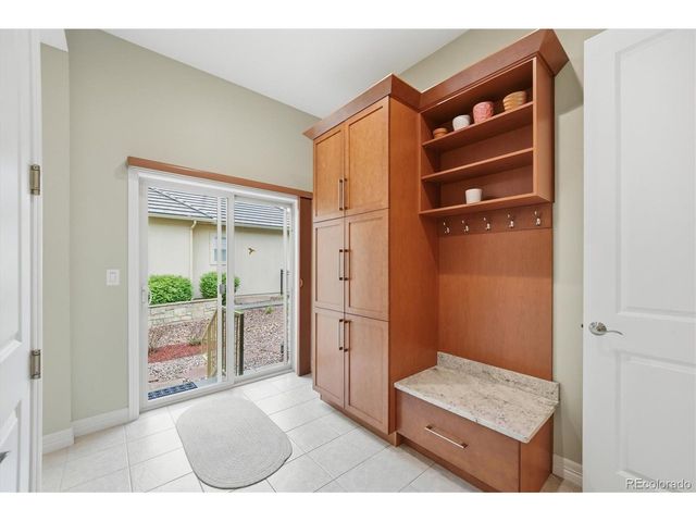 5980 S Race Ct, Centennial, CO 80121