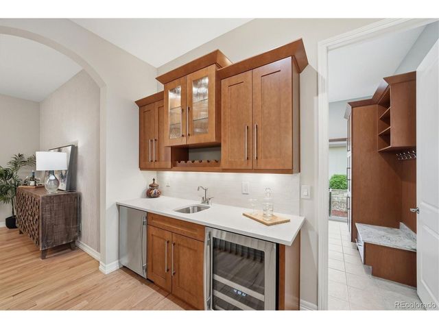 5980 S Race Ct, Centennial, CO 80121