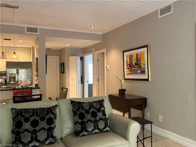 3321 Olympic DR 625, Naples, FL 34105