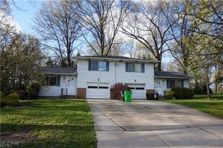2055-2059 Bryn Mawr Drive, Stow, OH 44224
