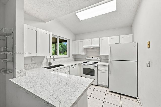 1301 SE 5th Court, Dania Beach, FL 33004