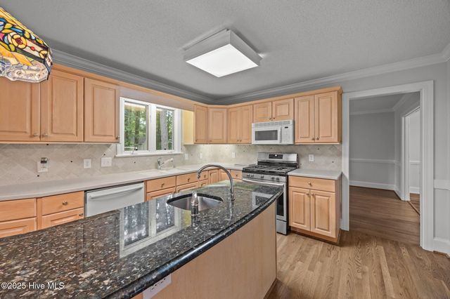 2305 Fieldstone Place, Greenville, NC 27858