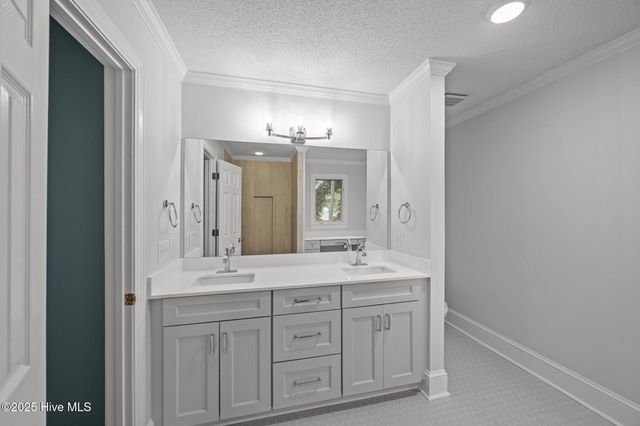 2305 Fieldstone Place, Greenville, NC 27858