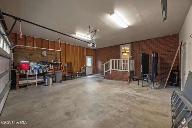 2305 Fieldstone Place, Greenville, NC 27858