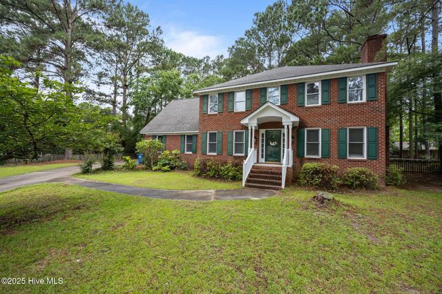 2305 Fieldstone Place, Greenville, NC 27858