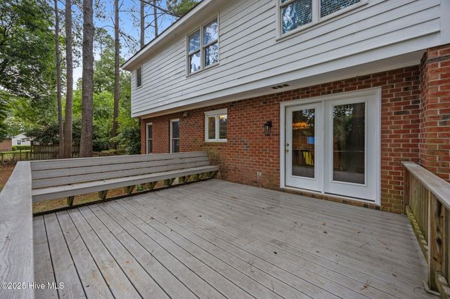 2305 Fieldstone Place, Greenville, NC 27858