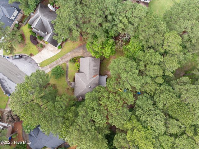 2305 Fieldstone Place, Greenville, NC 27858