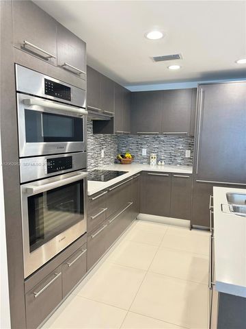 7825 NW 107th Ave 619, Doral, FL 33178