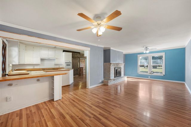 12145 Tree Lake Drive, Waco, TX 76708