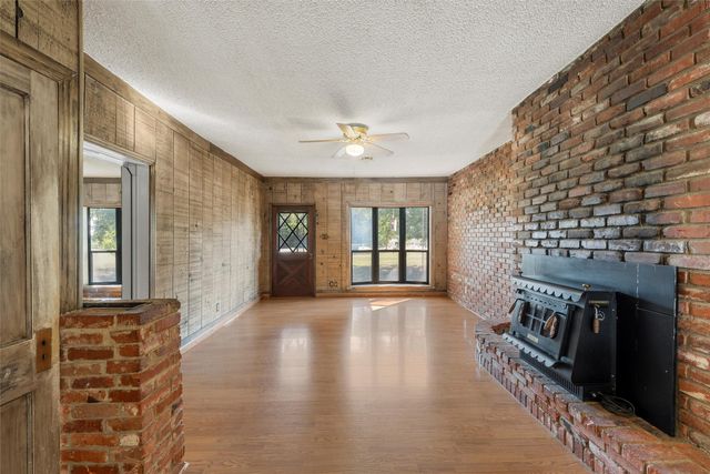 12145 Tree Lake Drive, Waco, TX 76708