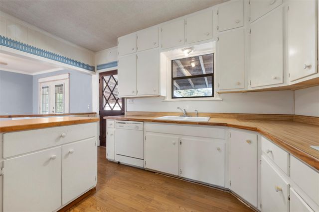 12145 Tree Lake Drive, Waco, TX 76708