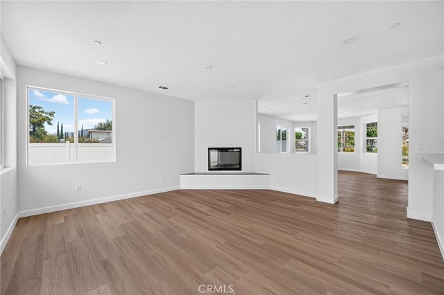 595 E 12th Street, Beaumont, CA 92223