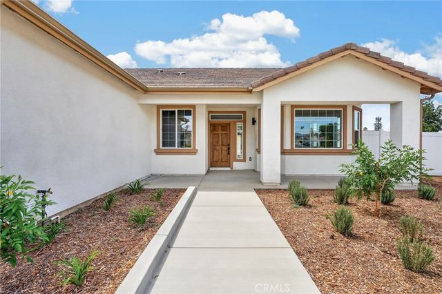 595 E 12th Street, Beaumont, CA 92223