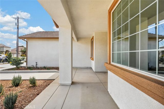 595 E 12th Street, Beaumont, CA 92223