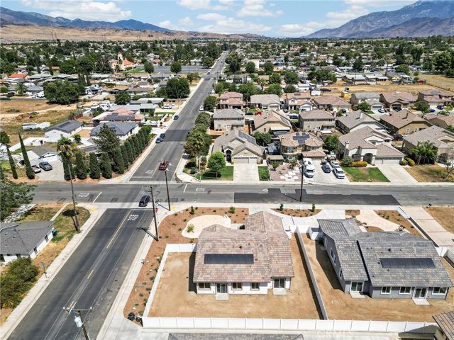 595 E 12th Street, Beaumont, CA 92223