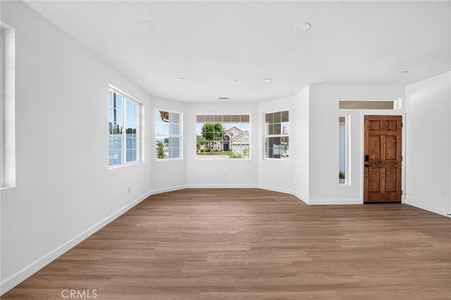 595 E 12th Street, Beaumont, CA 92223