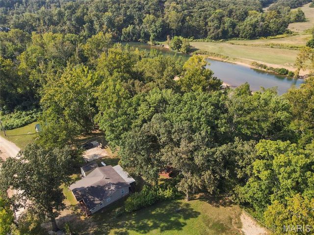 56 Lueckle Drive, Van Buren, MO 63965