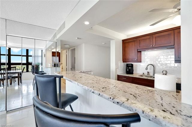 260 Seaview CT # 906, Marco Island, FL 34145